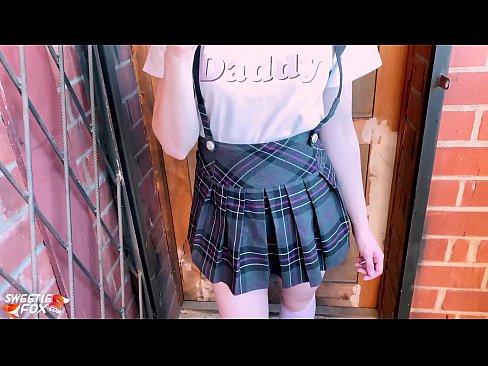 ❤️ Schoolgirl sûget har lul djip en neukt ynstee fan klassen. ️❌ Pornofideo op fy.pornsos-com.ru ❌❤